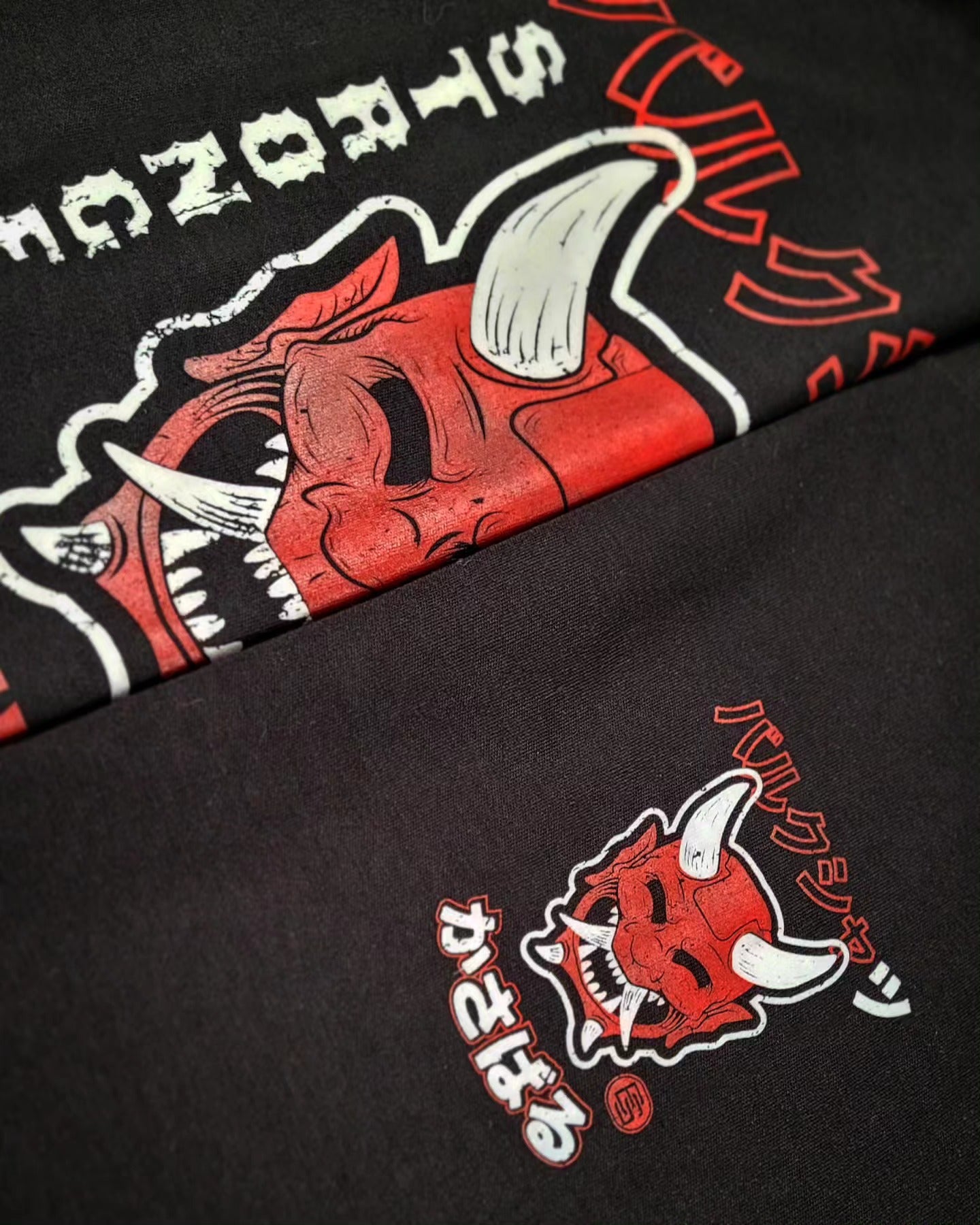 Playera Oversized Oni, Stronger Than my Demons Unisex
