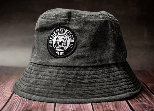 BUCKET HAT DESLAVADO NEGRO
